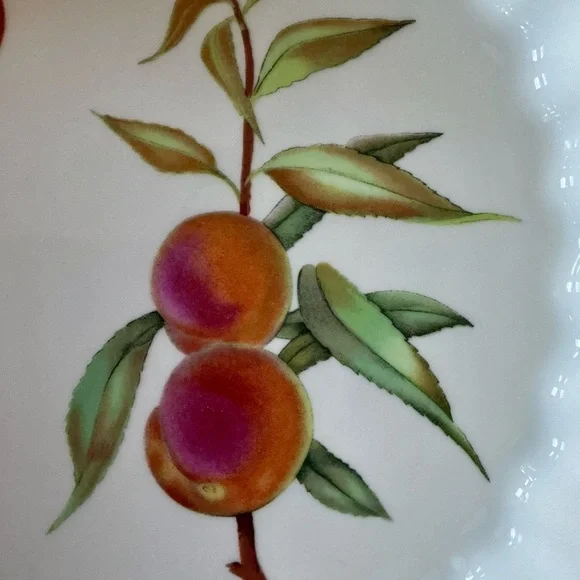 NWT ROYAL WORCESTER 10” QUICHE /PIE EVESHAM GOLD /PORCELAIN FLAWLESS - Picture 7 of 11